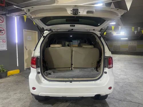 Toyota Fortuner 2008