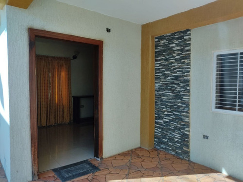 Imagen 4 de 24 de Casa En Venta En Villa Africana, Puerto Ordaz