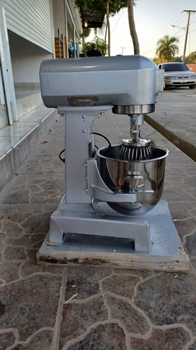 Batidora - Mixer- Planetaria - Mangusera 10 Qts