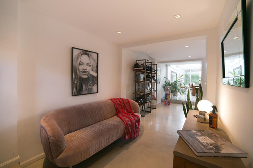 Imagen 14 de 30 de Venta Casa De 3 Dormitorios En Punta Chica, Estilo Minimalista, Con Jardín Y Pileta