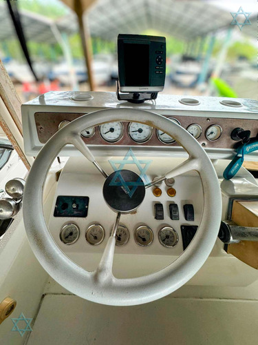 Lancha Oceanic 36 Iate Barco N Carbrasmar Ferretti Phantom