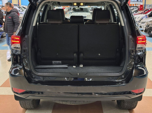 Toyota Hilux SW4 2.7 SRV 7 LUGARES 4X2 16V