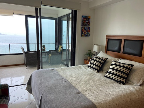 Arriendo Departamento Amoblado Por Días, Espectacular Vista