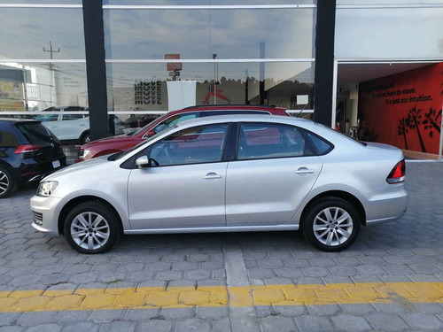 Imagen 2 de 15 de Volkswagen Vento 2020 4p Comfortline Plus Std.