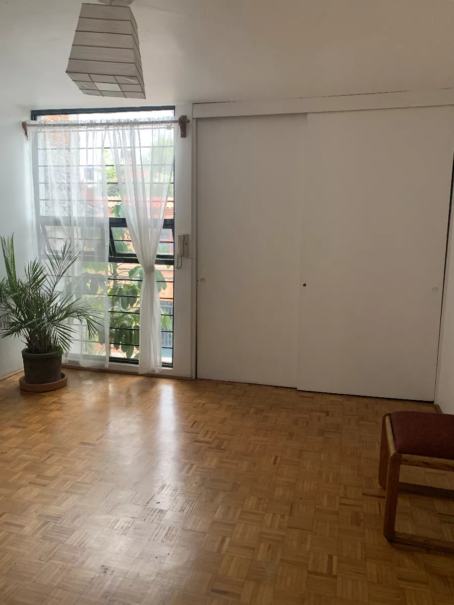 Renta De Espacio Terapéutico En Zona Tranquila De Coyoacán ! Ideal Para Terapeutas ! Consultorio / Oficina / Estudio