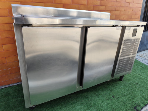 Balção Refrigerado Inox Pia 304 Codimentadora Não Consta (Usado)