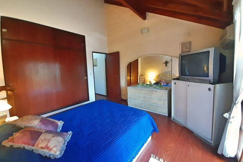 Venta Castelar Duplex Ph 3 Ambientes Jardin