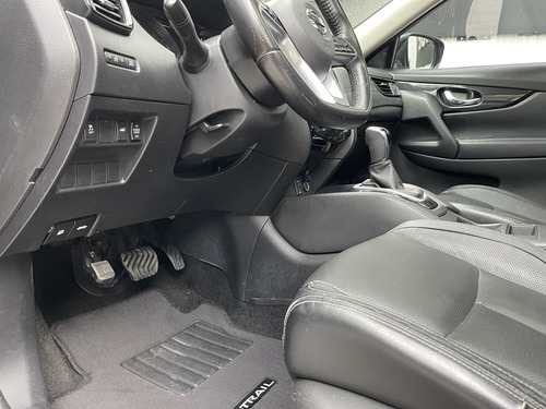 Nissan X-Trail 2.5 Exclusive 2 Row Cvt