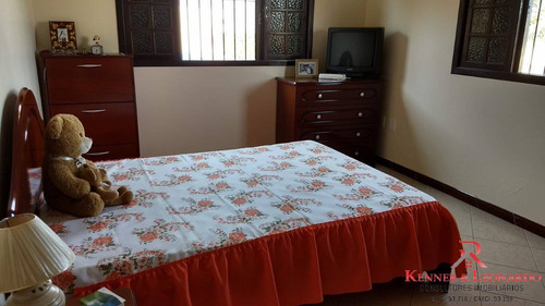 Imagem 12 de 21 de Casa Em Itaipuaçu Com 4 Quartos, Piscina E Churrasqueira - 448