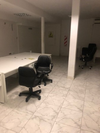 Imagen 7 de 12 de Oficinas Local Permuta 325 Mts Balcarce Al 300 Monserrat