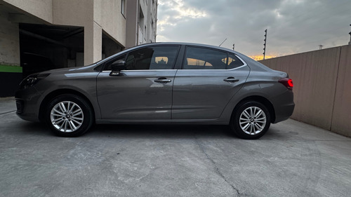 Citroën C4 Lounge 1.6 Live Business Thp Flex Aut. 4p