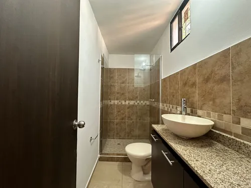 Casa En Arriendo En El Refugio. Cod A8014680