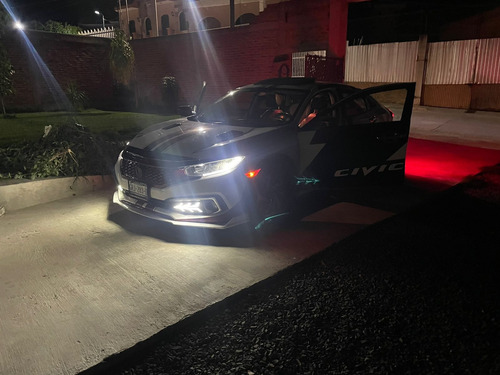 Honda Civic 1.5 Turbo Touring I-style Cvt
