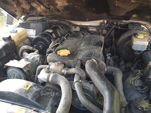Imagen 13 de 15 de Land Rover Defender Sw 110 Tdi
