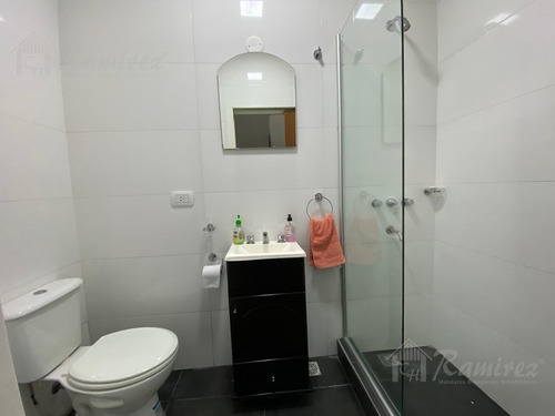 Quinta 4 Ambientes En Venta - Francisco Alvarez, Moreno