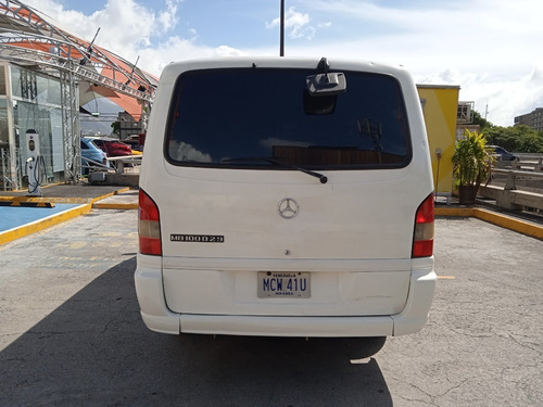 Imagen 6 de 13 de Mercedes Benz Mb100