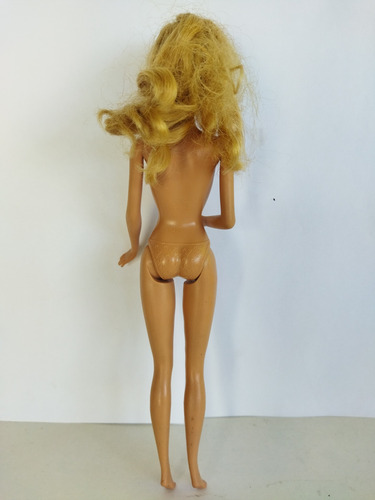 Barbie Flexible Rubia Ondulado Pose Mano 2009 (Usado)