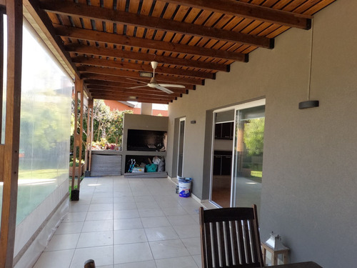 Venta 3 Dorm - Pileta - Lote Interno - Santa Teresa