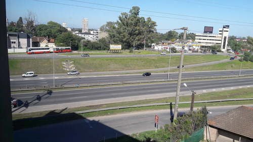 Imagen 3 de 9 de Oficina En Venta En Las Recovas- Pilar, G.b.a. Zona Norte