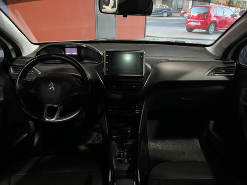 Peugeot 2008 1.6 Feline Tip