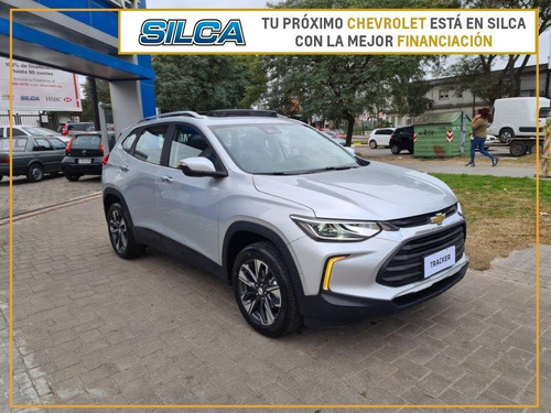 Imagen 3 de 13 de Chevrolet Tracker Premier 2022 Gris Plata 0km