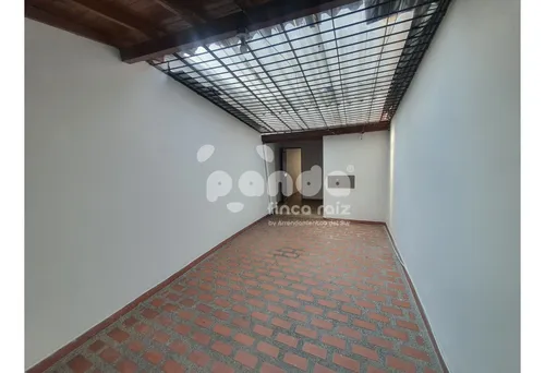 Casa Local En Alquiler En Envigado - Barrio Mesa