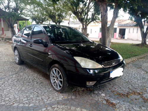 Ford- Focus Sedã