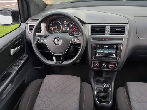 Imagem 4 de 13 de Volkswagen Fox 1.6 Msi Total Flex Xtreme 4p Manual