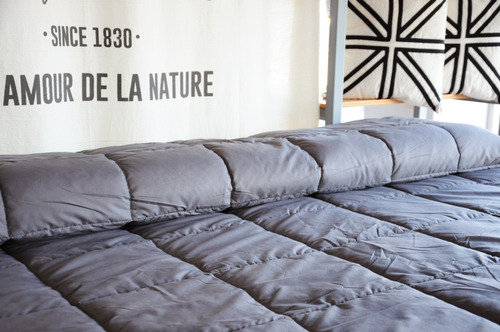 Imagen 3 de 3 de Edredon Acolchado King Size Excelente Calidad Efecto Duvet