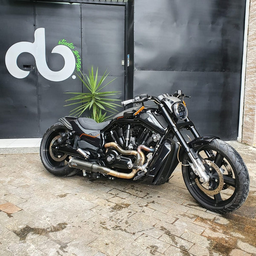 Harley Davidson - Vrod Muscle Customizada 2009 - Impecável