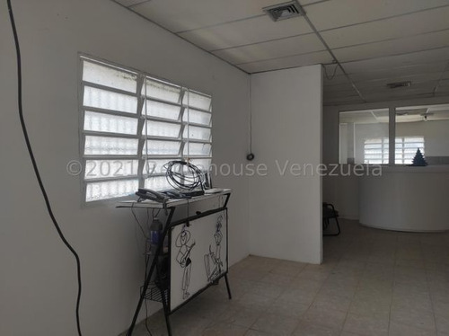 Imagen 8 de 10 de Galpon En Venta, El Limon 22-6528 Fv