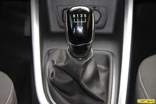 Chevrolet Onix 1.0 Lt Mt
