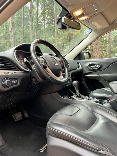 Imagen 11 de 14 de Jeep Cherokee 2015