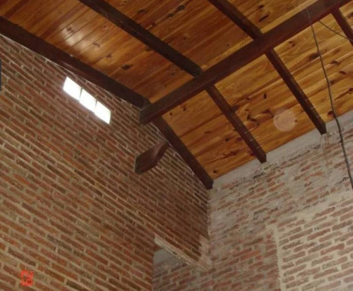 Imagen 5 de 8 de Vendo Casa 2 Dormitorios Y Amplio Patio.