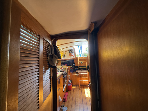 Velero Tritón 28 Nanni 15 Hp Diesel Impecable