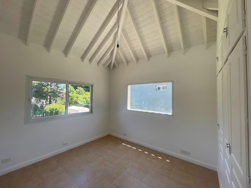 Dueño Directo Vende - Casa 8 Ambientes Barrio St. Matthew's - Pilar