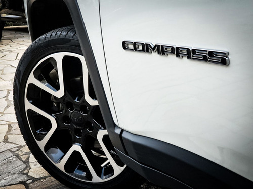 Imagem 5 de 15 de Jeep Compass Limited Diesel 4x4 Automatico 2019/2020