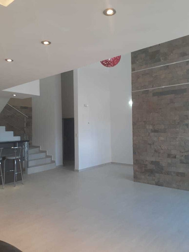 Imagen 6 de 23 de Espectacular Apartamento En Valle Blanco Con Planta Eléctrica 100%.