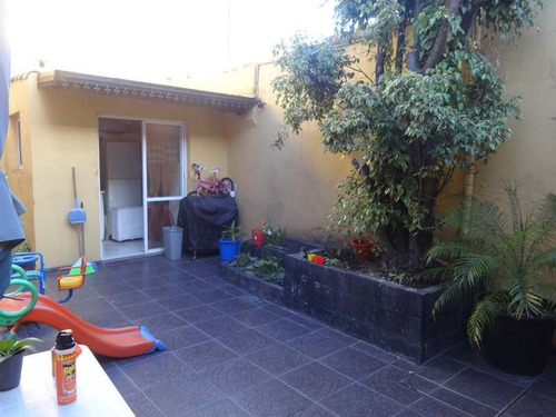 Imagen 3 de 13 de Departamento Tipo Casa En Venta En Lanus Oeste