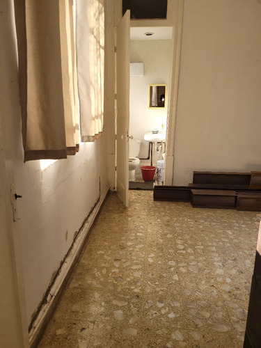 Imagen 7 de 17 de Renta Increíble Casa Con Uso De Suelo Para Remodelar Roma Norte