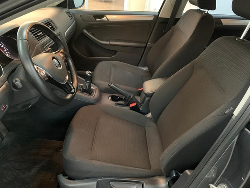 Volkswagen Vento 2.0 Advantage