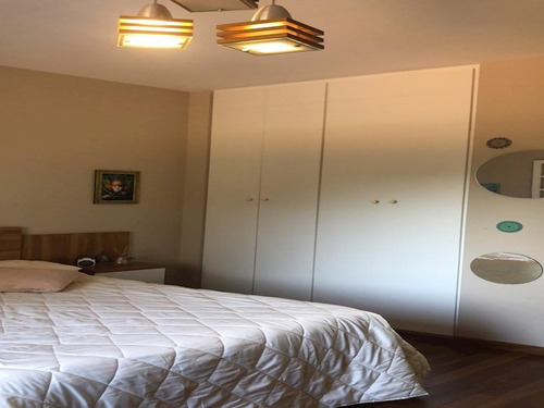 Imagem 14 de 30 de Chacara Cond. Jd. Mediterrâneo - 4 Suites, Reformada! - 1786