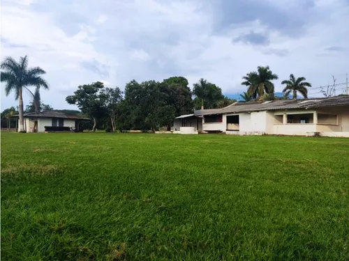Lote En Venta 2 Hectáreas Urbanizable Vía Principal Pradera-palmira