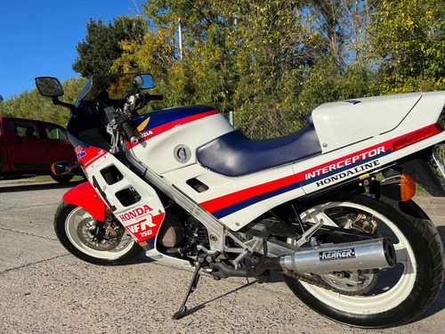 Imagen 11 de 25 de Honda Vfr 750 F 1986 V4. Original