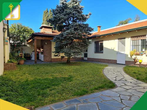 Imagen 16 de 17 de Casa En Venta En Villa Ballester