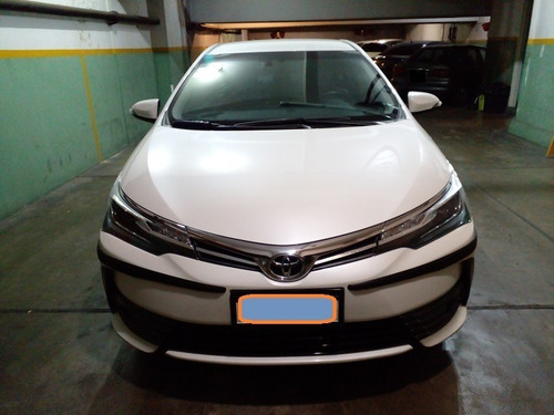 Imagen 16 de 16 de Toyota Corolla Motor 1.8 Seg Cvt Full 4 Puertas Blanco 2017