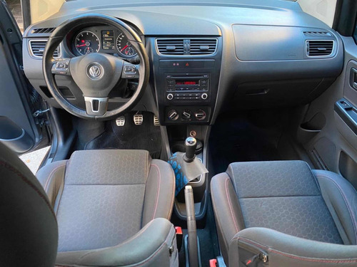 Volkswagen Suran Cross 1.6 Highline 101cv 2013