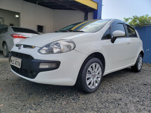 Fiat Punto 2013 1.4 Attractive Flex 5p