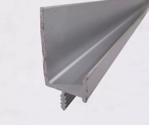 Imagen 2 de 5 de Perfil De Aluminio Tirador Cuadrado 18mm Perfilería Cocina