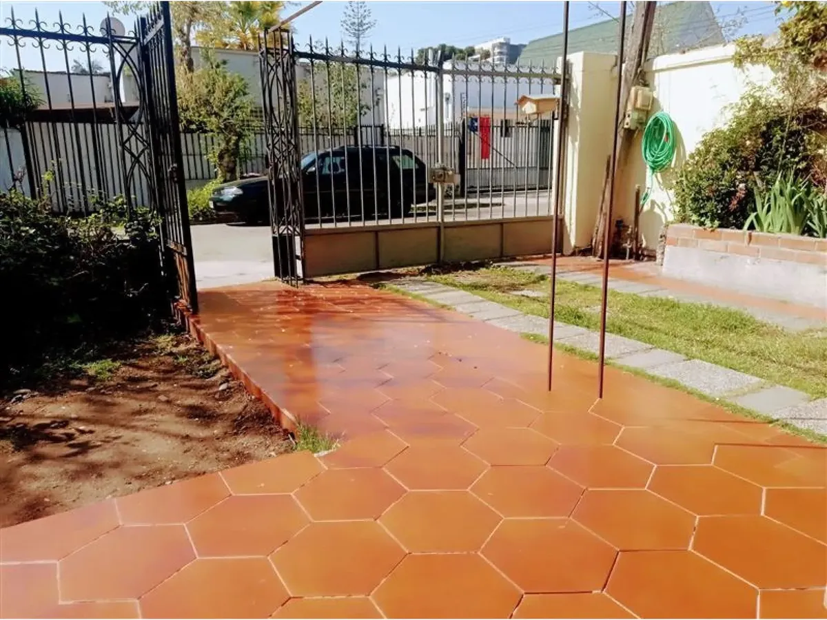 Imagen 4 de 30 de Vendo Dos Casas En Gran Terreno En Ñuñoa